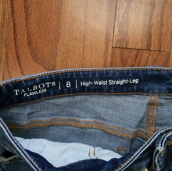 Talbots Flawless Women's 8 High Waist Straight Leg Medium Wash Jeans - Picture 3 of 5